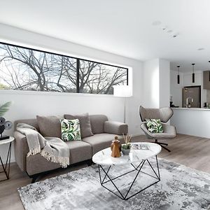Sunrise Garden Suites